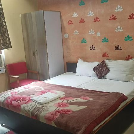 Hotel Shyam Utsav Mirzāpur Zewnętrze zdjęcie