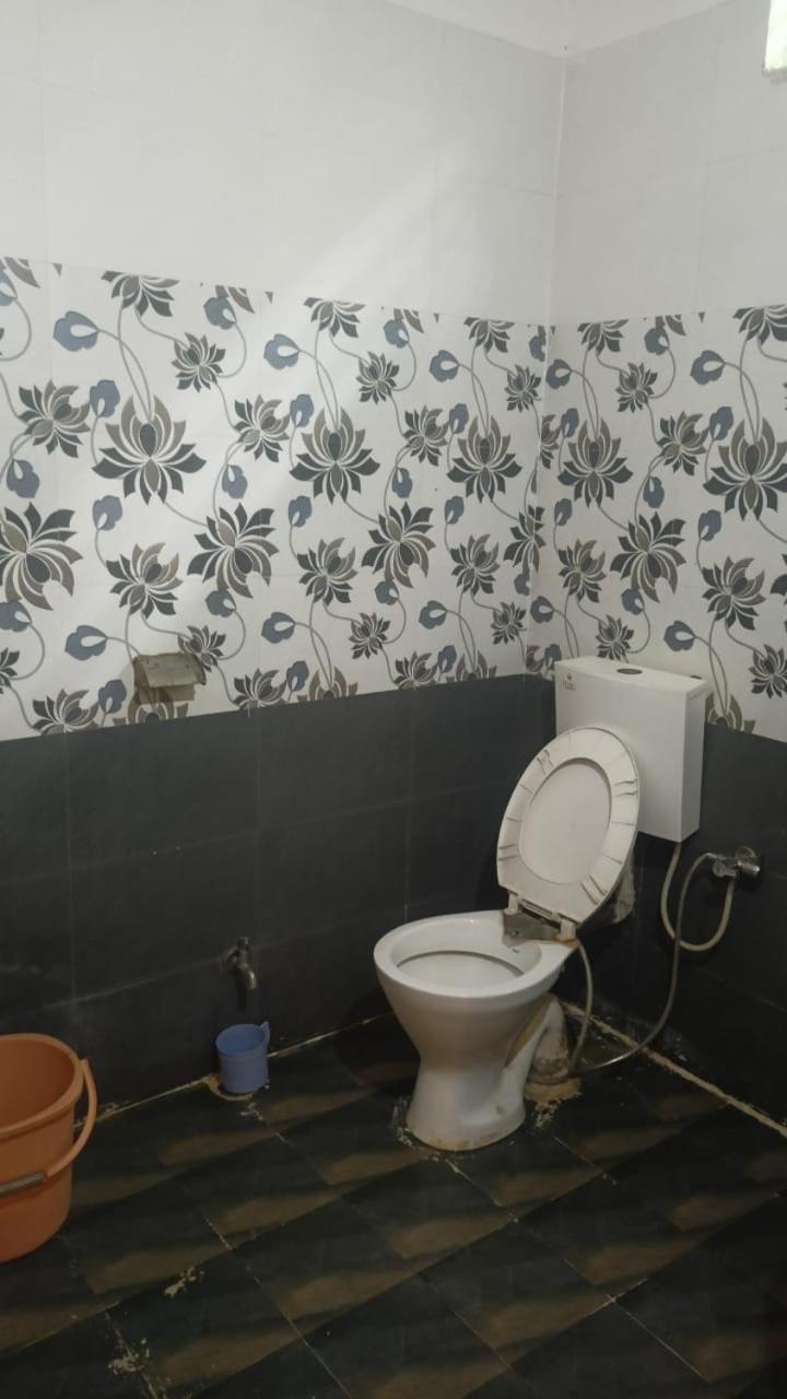 Hotel Shyam Utsav Mirzāpur Zewnętrze zdjęcie